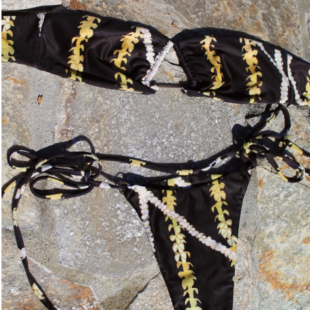 SOLD- Evamele Swimwear set